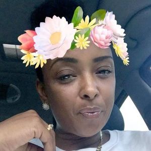 Meet your Posher, Indira