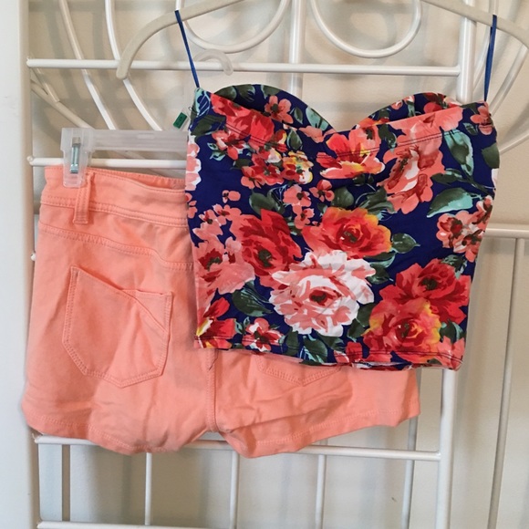 NWT Wet Seal peach shorts floral strapless top S - Picture 3 of 4