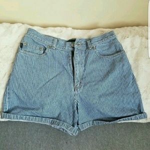 Fashionable high rise Lauren shorts