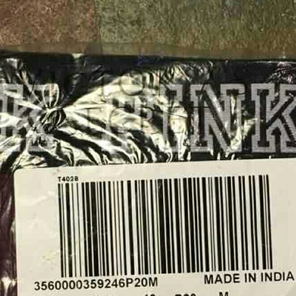 VS PINK LOGO BOYSHORTS - Picture 2 of 2