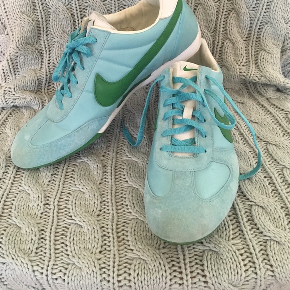 Nike Sprint Sister vintage look sneakers size 12