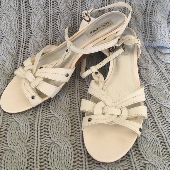Steve Madden white sandals size 12