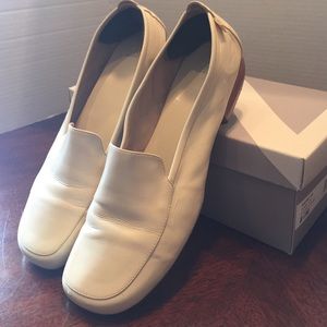 Anne Klein AK2 Oyster Leather Loafer 8 1/2 M