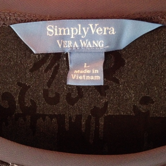 Simply Vera Wang Valour Long sleeve - Picture 2 of 4