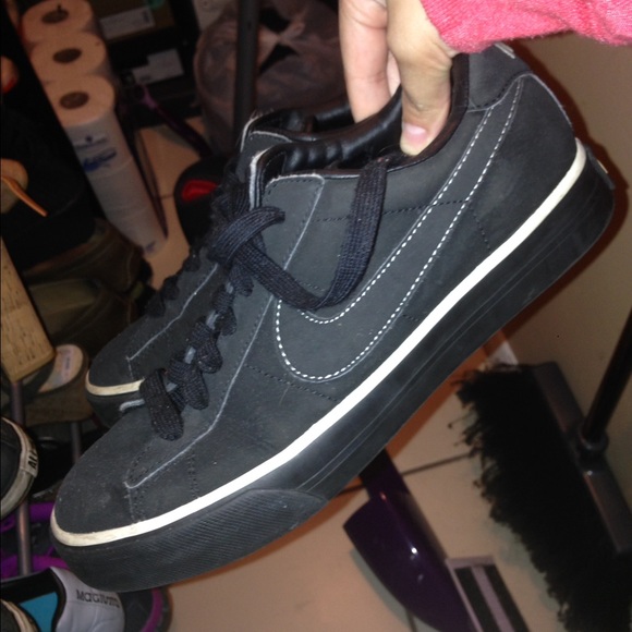 Nike shoes