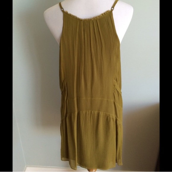 Madewell Broadway and Broome silk dress in moss. - Picture 2 of 4