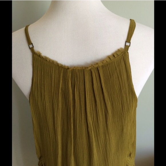 Madewell Broadway and Broome silk dress in moss. - Picture 4 of 4