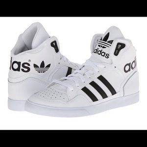 White Adidas Hightops