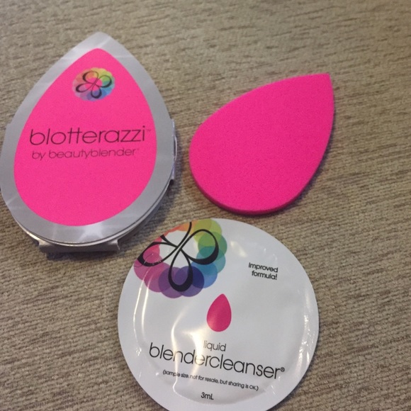 BeautyBlender Other - 1 Blotterazzi by beautyblender