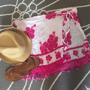 Never worn swim cover up