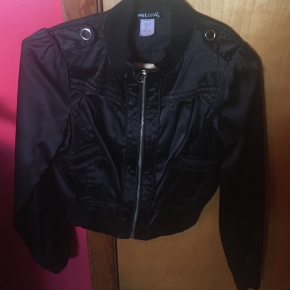 Long Sleeve Black Jacket - Picture 1 of 2