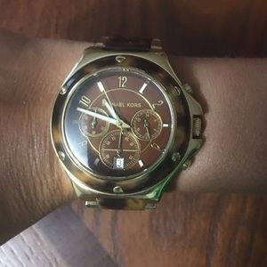 Michael Kors turtle watch