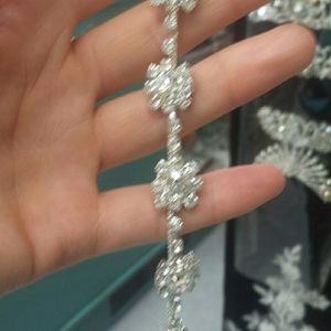 Meet your Posher, Raimonda