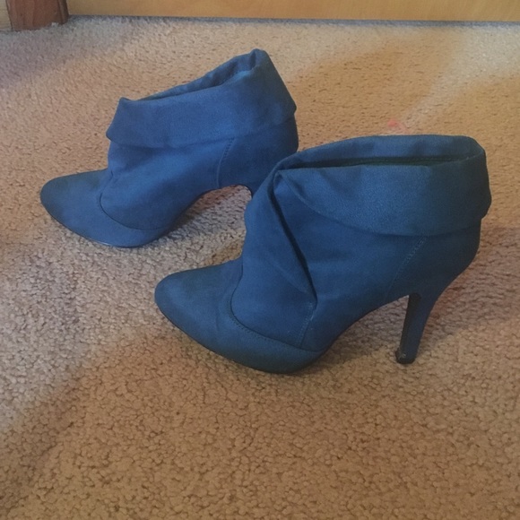 Blue Suede Booties - Picture 3 of 3