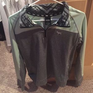 Vs half zip