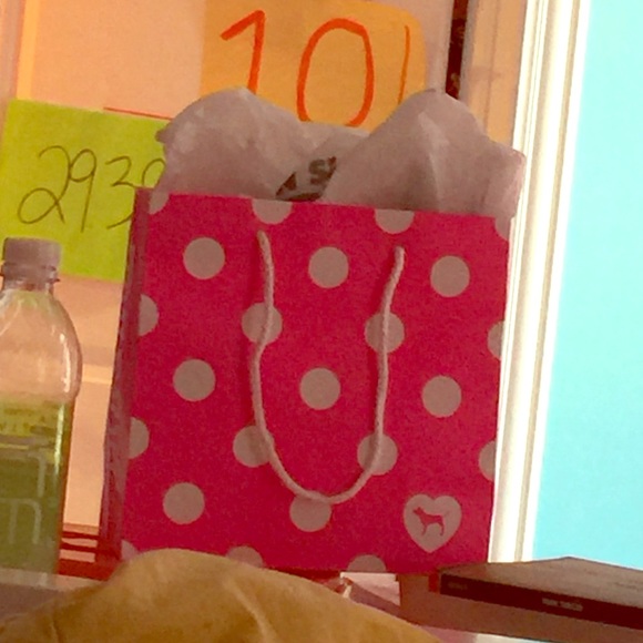 Hand bag