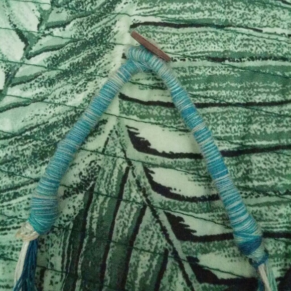 Necklace - Picture 2 of 2