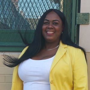 Meet your Posher, Monique