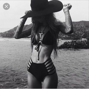 Think Reese "Cruzan" bottoms