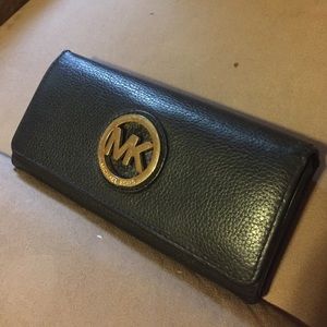 Michael Kors wallet
