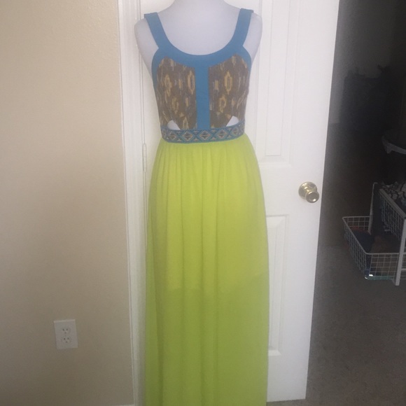 Maxi cut out dress