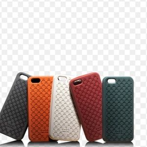 iPhone 6 Gucci rubber phone case 💯 Authentic