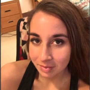 Meet your Posher, Courtney