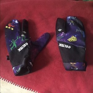 CELTEK SNOWBOARDING GLOVES