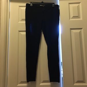 Lauren Conrad ponte pants. Black.