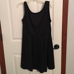 L adorable navy blue dress with belt loops
