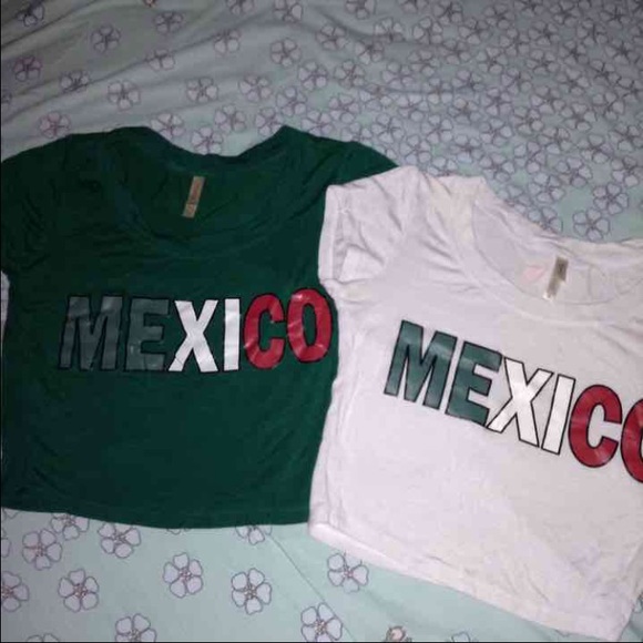 Crop top with Logo