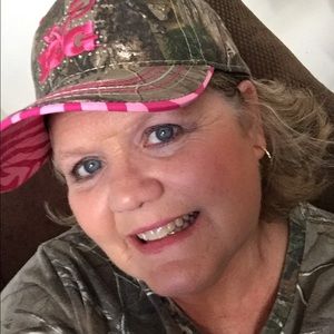 Meet your Posher, Jeanne