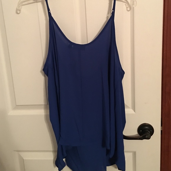 XL blue top, brand new with tags - Picture 3 of 3