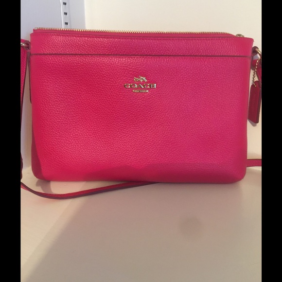 Coach Crossbody purse - Picture 2 of 4