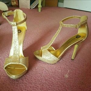 Gold glittery 3 inch heels