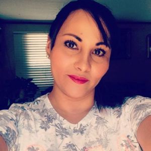 Meet your Posher, Mayra