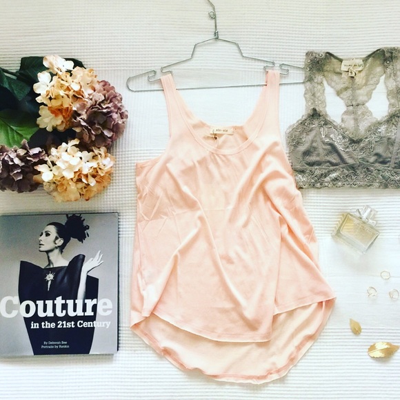 Meet your Posher, Knockout Clothing Co, MIA. - Picture 4 of 4