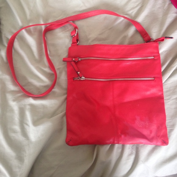 Pink Purse with Zippers in front