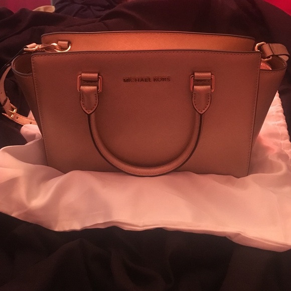 Michael Kors Metallic Gold Medium Selma BRAND NEW