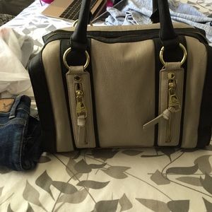 Steve Madden purse