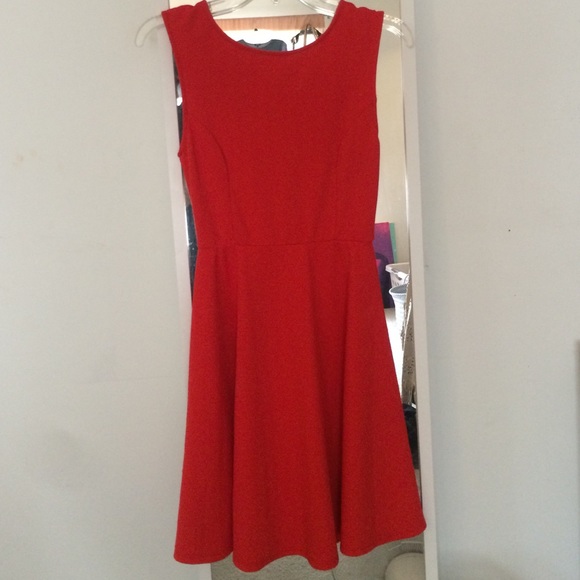 Everly brand red dress
