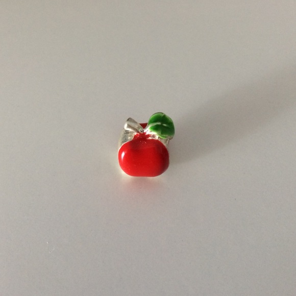 Apple charm
