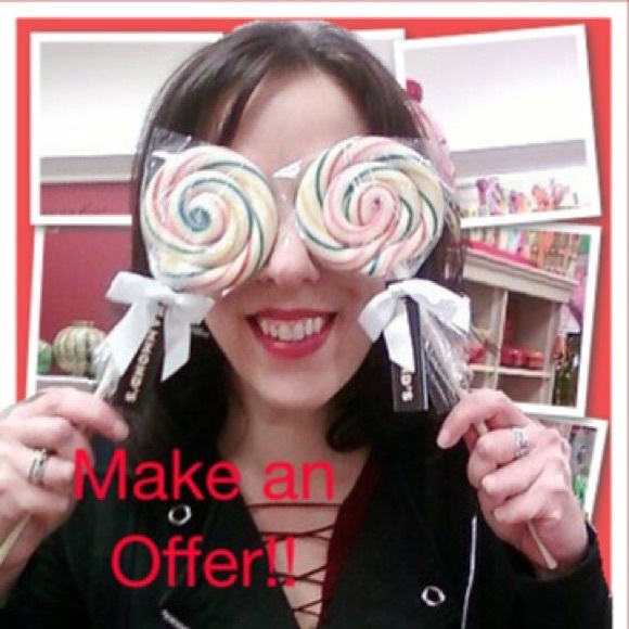 Be kooky and make an offer!! - Picture 1 of 1
