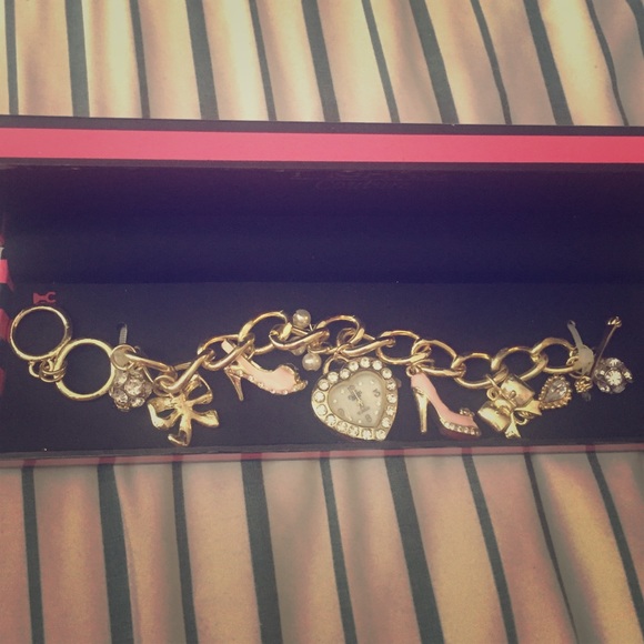 Charm watch - Picture 1 of 3