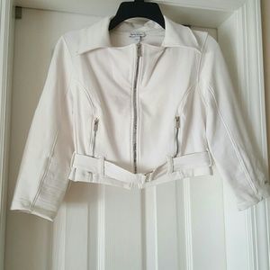 Lightweight short jacket in white!