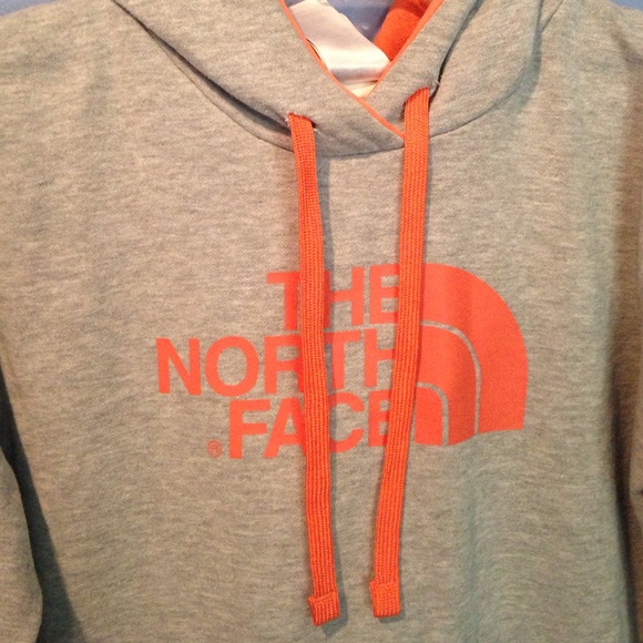 North face hoodie