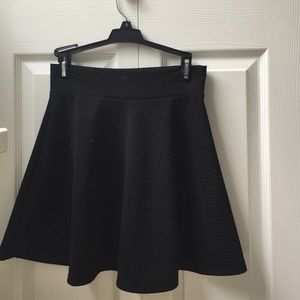 Black skater skirt