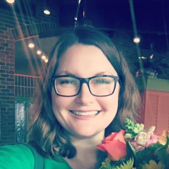 Meet your Posher, Jennifer