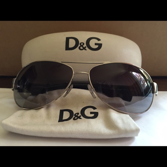 D&G Men's Sunglasses with silver/metal frame.