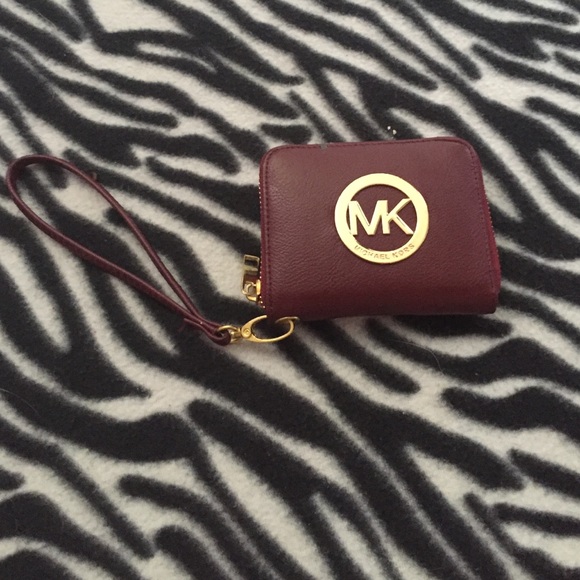 MK WALLET *DUPE*